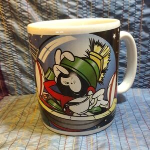 Large Warner Brothers Brand Mug